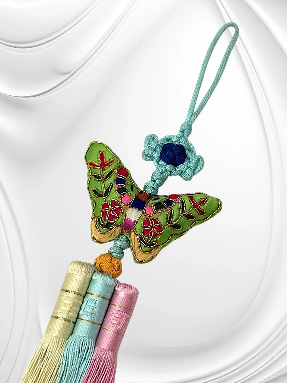 Silk Korean Norigae Tassel - Picture 2 of 4